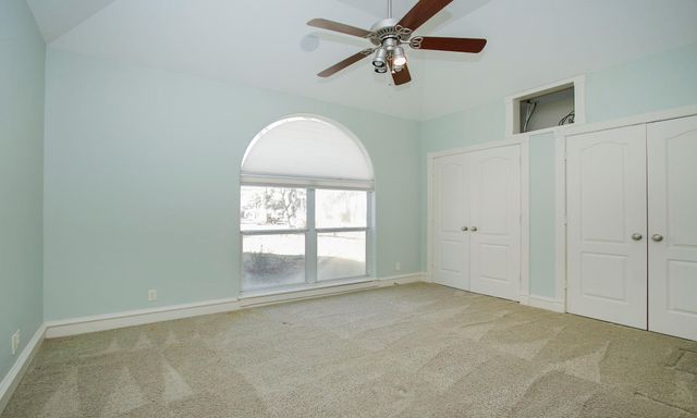 28742 Lakeside Green, Magnolia, TX 77355