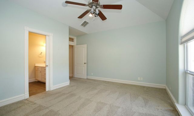 28742 Lakeside Green, Magnolia, TX 77355