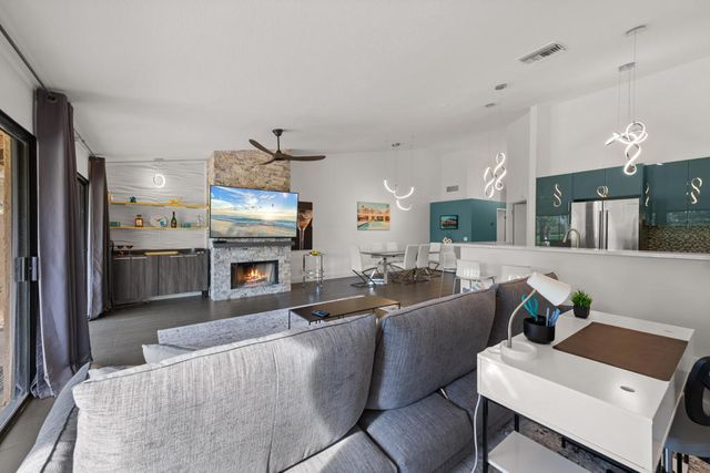 77653 Woodhaven Drive S, Palm Desert, CA 92211