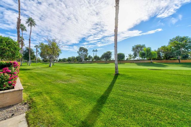 77653 Woodhaven Drive S, Palm Desert, CA 92211
