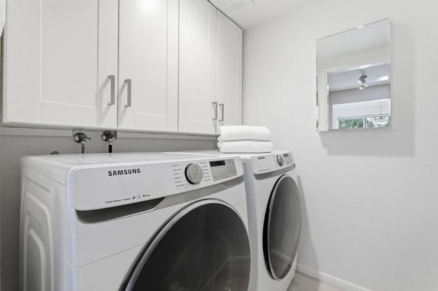 3335 La Mesa Drive 4, San Carlos, CA 94070