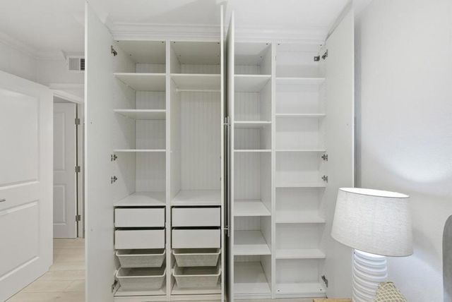 3335 La Mesa Drive 4, San Carlos, CA 94070