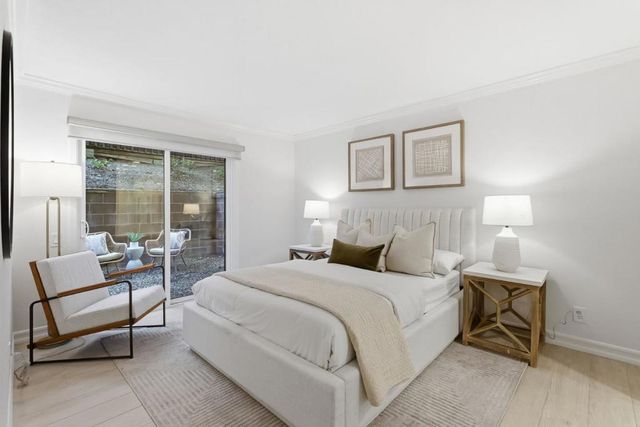 3335 La Mesa Drive 4, San Carlos, CA 94070