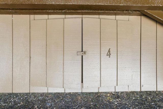 3335 La Mesa Drive 4, San Carlos, CA 94070