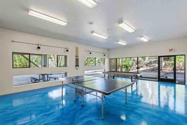 3335 La Mesa Drive 4, San Carlos, CA 94070