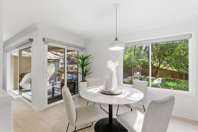 3335 La Mesa Drive 4, San Carlos, CA 94070