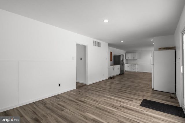 85 MYRTLE AVE, Mickleton, NJ 08056
