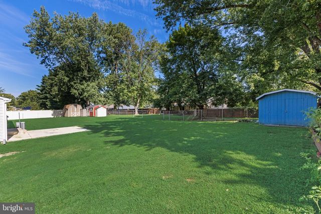85 MYRTLE AVE, Mickleton, NJ 08056