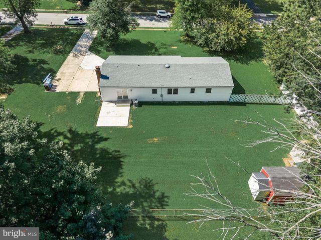 85 MYRTLE AVE, Mickleton, NJ 08056