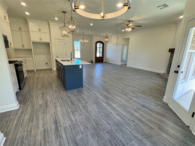 625 Stockbridge Lane, Blanchard, LA 71107