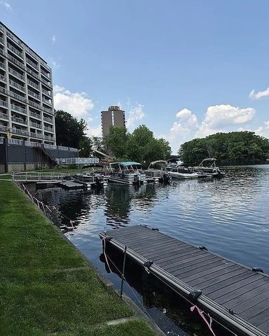 65 Lake Ave 808, Worcester, MA 01604