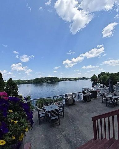 65 Lake Ave 808, Worcester, MA 01604