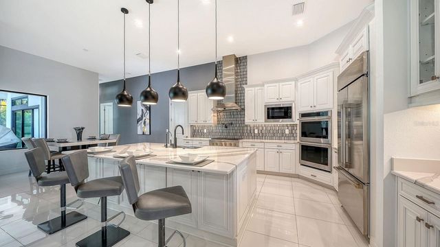 9296 STARRY NIGHT AVENUE, Sarasota, FL 34241