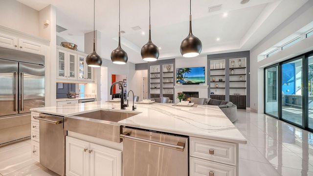 9296 STARRY NIGHT AVENUE, Sarasota, FL 34241