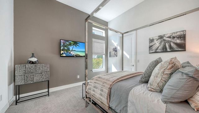 9296 STARRY NIGHT AVENUE, Sarasota, FL 34241