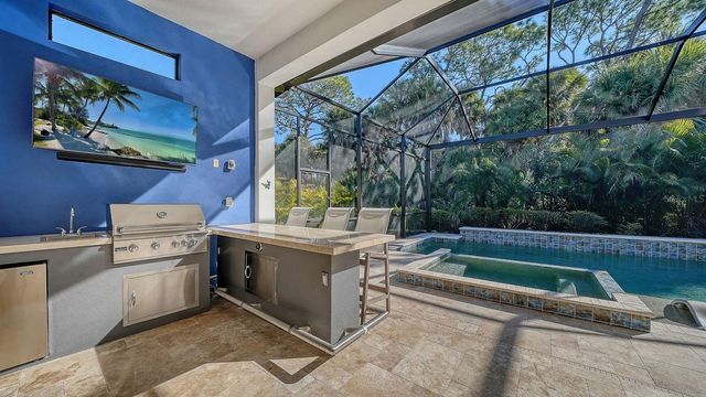 9296 STARRY NIGHT AVENUE, Sarasota, FL 34241