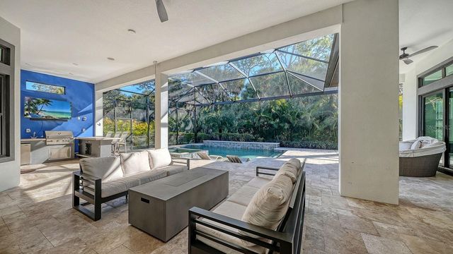 9296 STARRY NIGHT AVENUE, Sarasota, FL 34241