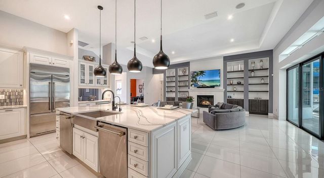 9296 STARRY NIGHT AVENUE, Sarasota, FL 34241