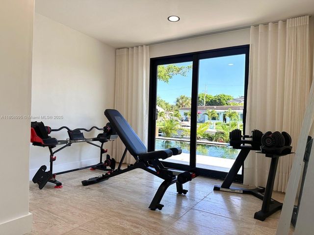 1112 Mandarin Isle, Fort Lauderdale, FL 33315