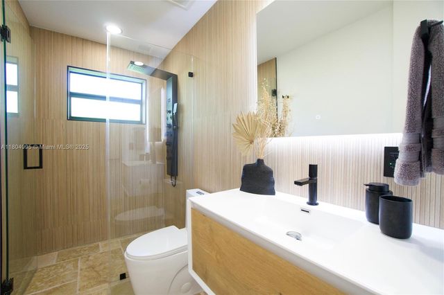 1112 Mandarin Isle, Fort Lauderdale, FL 33315