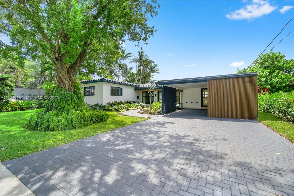 1112 Mandarin Isle, Fort Lauderdale, FL 33315