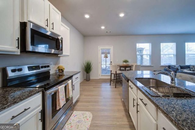 5004 Fawnwood Drive, Gainesville, GA 30504