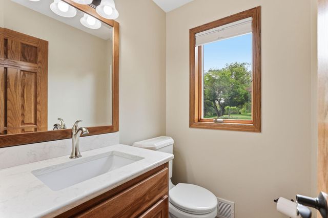 7530 Leeward Avenue N, Stillwater, MN 55082