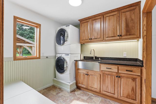 7530 Leeward Avenue N, Stillwater, MN 55082
