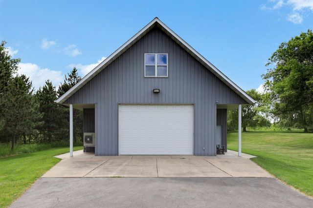 7530 Leeward Avenue N, Stillwater, MN 55082