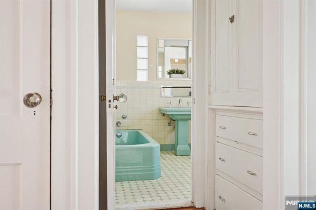 26 Lafayette Avenue, East Orange, NJ 07017