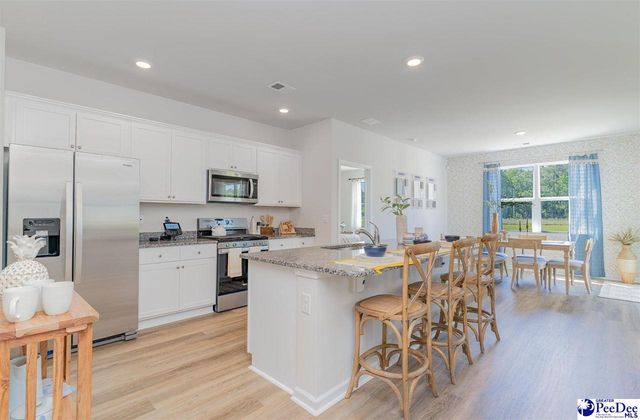 3244 Royal Star Lane, Florence, SC 29505
