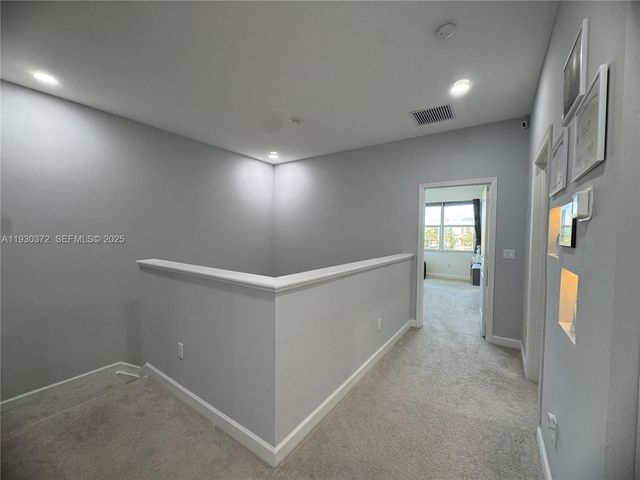 4862 Navali Dr, Lake Worth, FL 33467