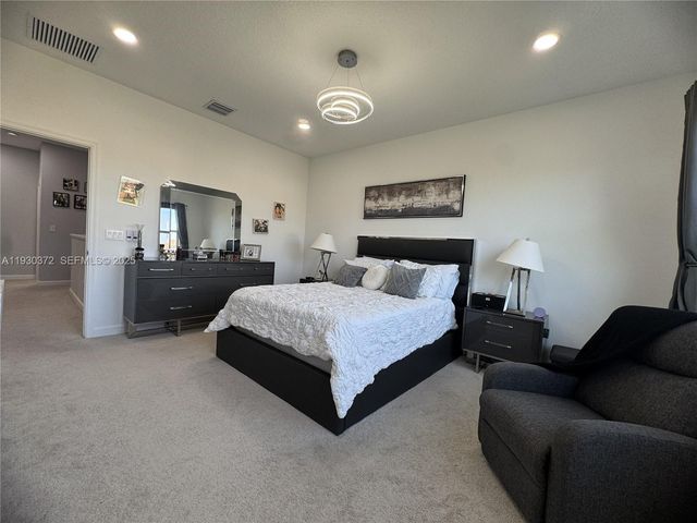 4862 Navali Dr, Lake Worth, FL 33467