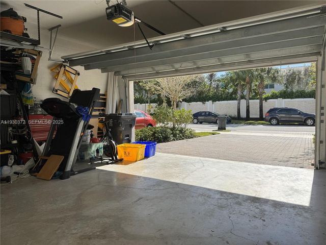 4862 Navali Dr, Lake Worth, FL 33467
