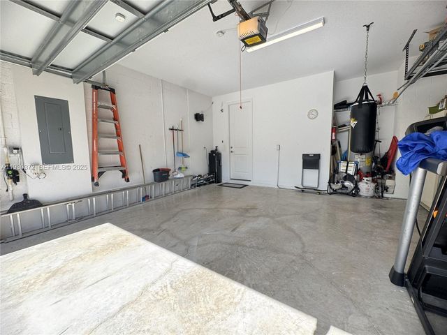 4862 Navali Dr, Lake Worth, FL 33467