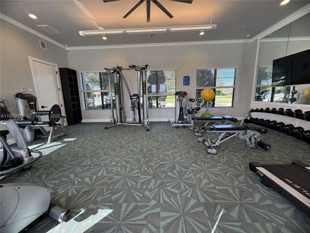 4862 Navali Dr, Lake Worth, FL 33467