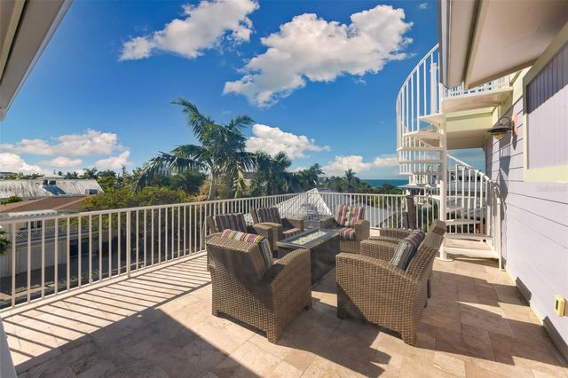 106 81ST STREET, Holmes Beach, FL 34217