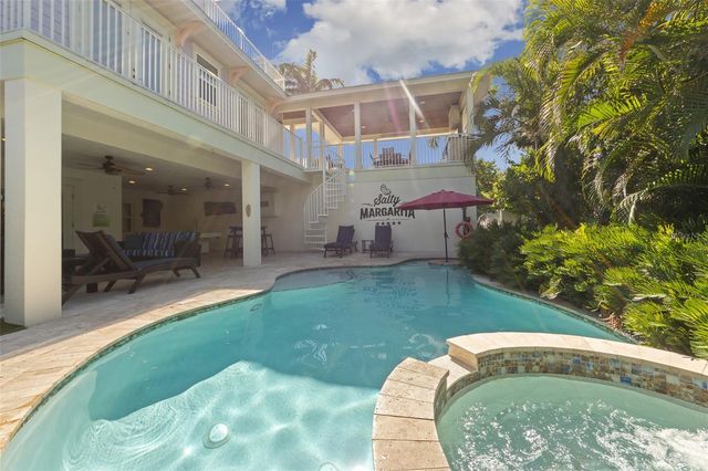 106 81ST STREET, Holmes Beach, FL 34217