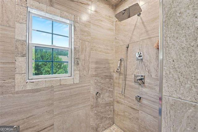 1004 Glen Ivy, Marietta, GA 30062