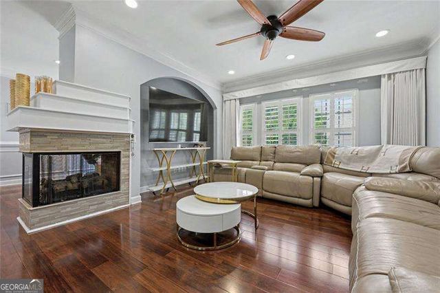 1004 Glen Ivy, Marietta, GA 30062