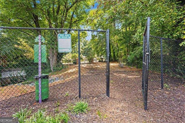 1004 Glen Ivy, Marietta, GA 30062