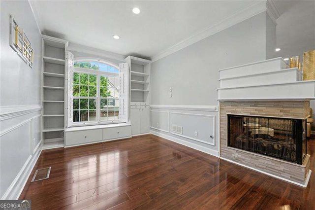 1004 Glen Ivy, Marietta, GA 30062