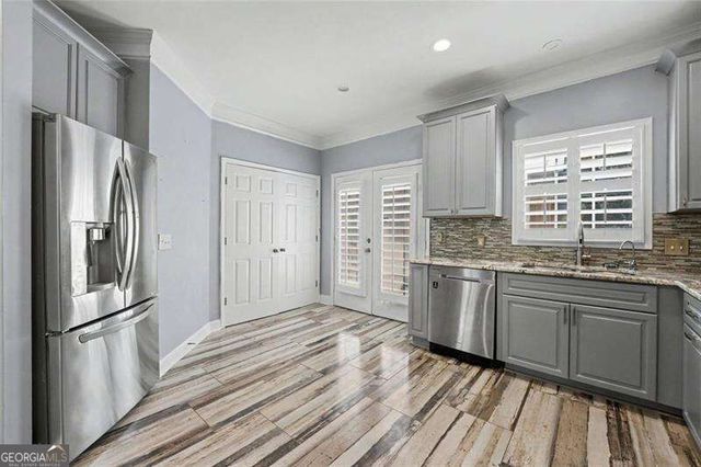 1004 Glen Ivy, Marietta, GA 30062