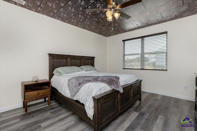 219 Barnyard Way, Perry, GA 31069