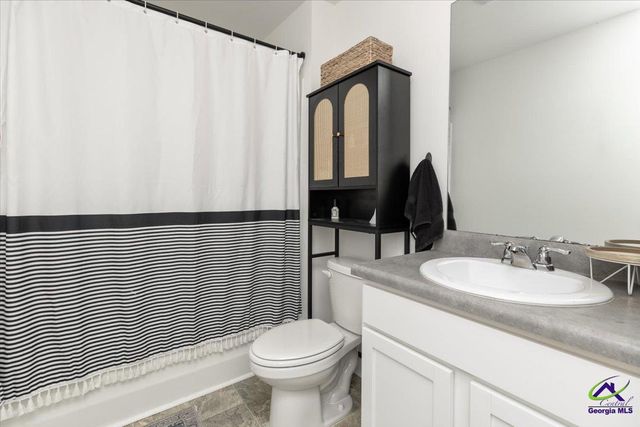 219 Barnyard Way, Perry, GA 31069