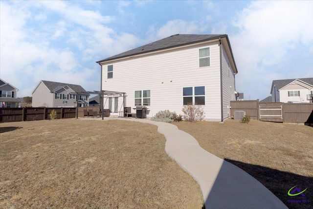 219 Barnyard Way, Perry, GA 31069