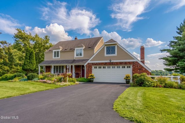 74 Hawthorne Drive, Valatie, NY 12184