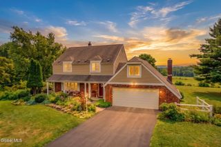 74 Hawthorne Drive, Valatie, NY 12184