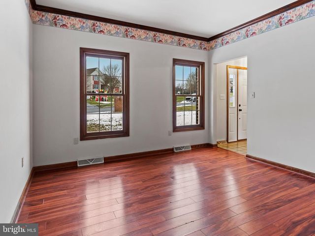 1600 CHURCHILL RD, Harrisburg, PA 17111