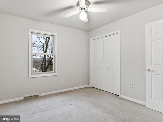 1600 CHURCHILL RD, Harrisburg, PA 17111